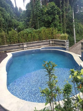 Batu Agung Laplapan
